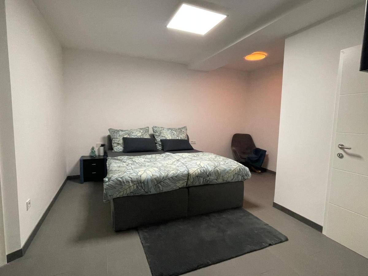 Sandy's Apartment *